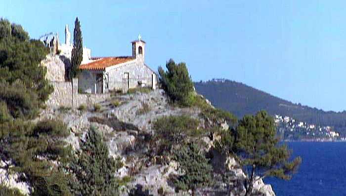 Chapelle Notre-Dame du Cap Falcon au cap Brun