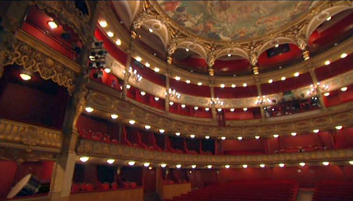 int&eacute;rieur de l'op&eacute;ra de Toulon