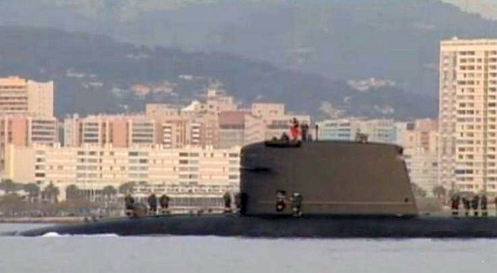 Sous-marin nucl&eacute;aire &agrave; Toulon