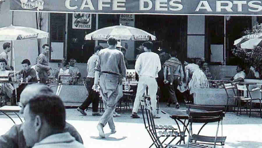 Caf&eacute; des Arts, place des Lices, St-Tropez 1950