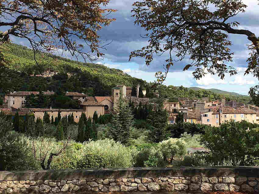 Vue des hauteurs de Aups