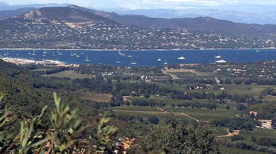 Golfe de St-Tropez vu  depuis Gassin