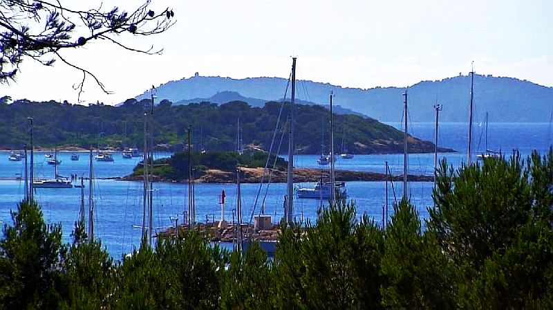 Vue de Porquerolles