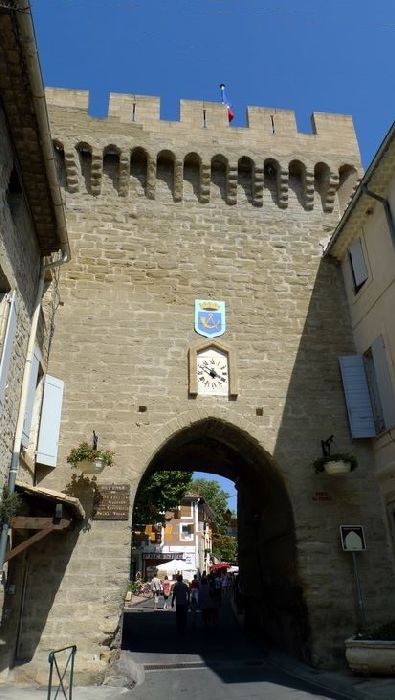 Portes fortifications de Courth&eacute;zon