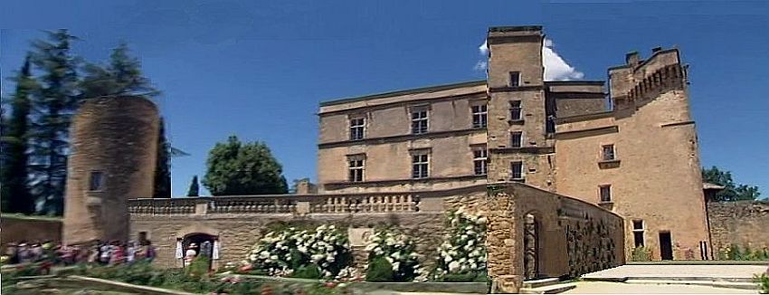 ch&acirc;teau de Lourmarin