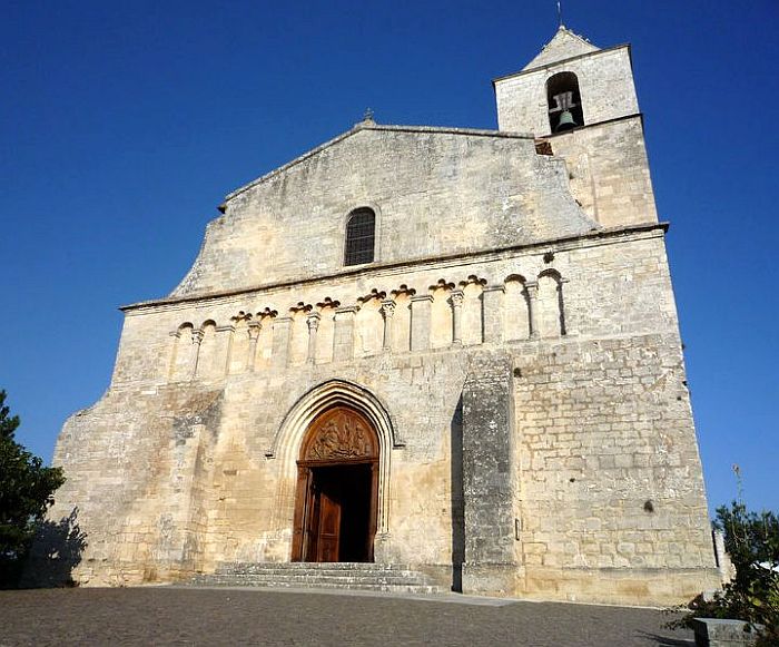 &eacute;glise NOtre-Dame de Piti&eacute; Saignon