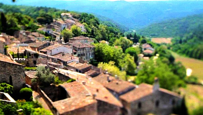 Cadenet