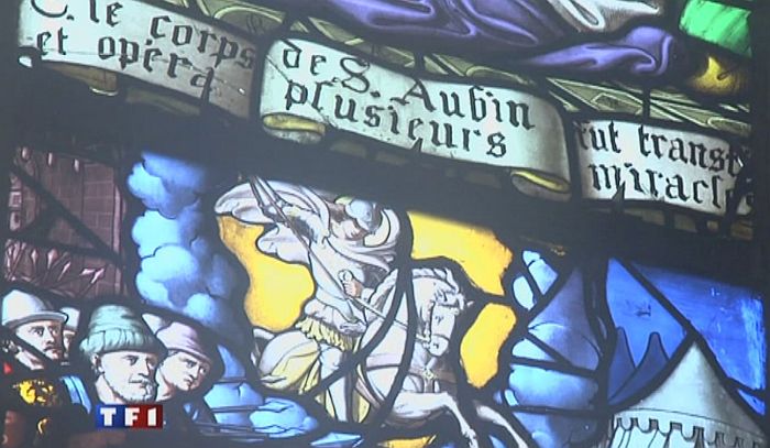 vitrail coll&eacute;giale St-Aubin Gu&eacute;rande