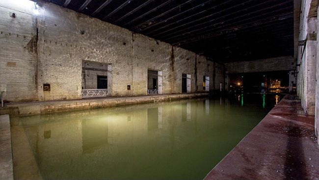 bassin base sous-marine de St-Nazaire