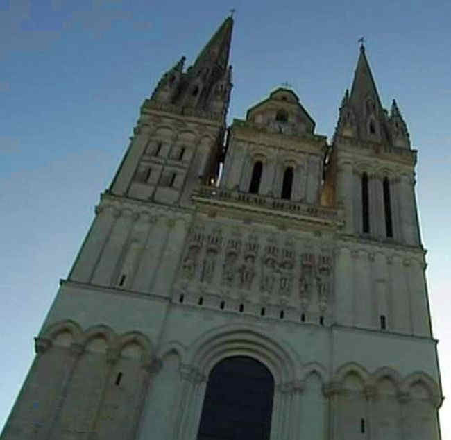 Fa&ccedil;ade cath&eacute;drale d'Angers