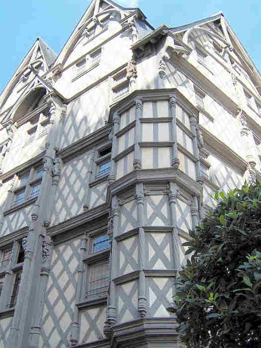 Maison Adam &agrave; Angers
