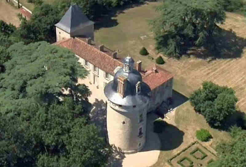ch&acirc;teau de Bessay