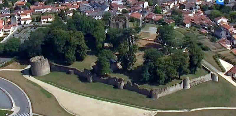 Chateau de Pouzauges