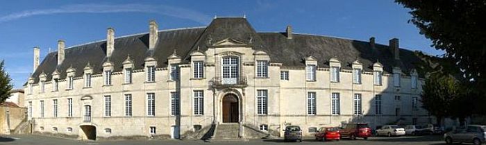 abbaye royale de St-Jean d'Ang&eacute;ly