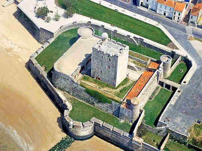 Ch&acirc;teau de Fouras