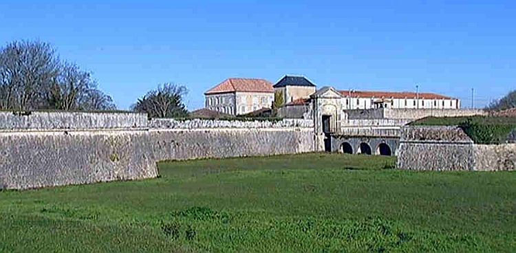 Porte des Campani, St-Martin de R&eacute;