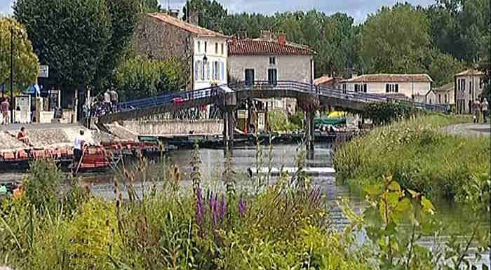 Marais Poitevin &agrave; Coulon