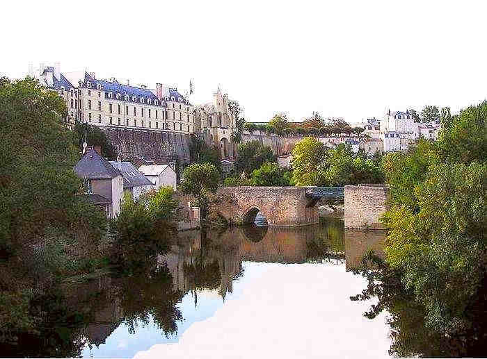 Vue de Thouars