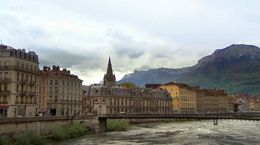 Quais de l'Is&egrave;re &agrave; Grenoble