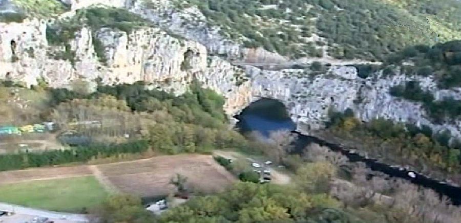 Le Pont d'Arc sur l'Ard&egrave;che