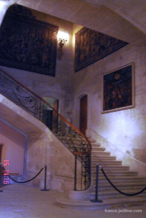 int&eacute;rieur du ch&acirc;teau de Grignan