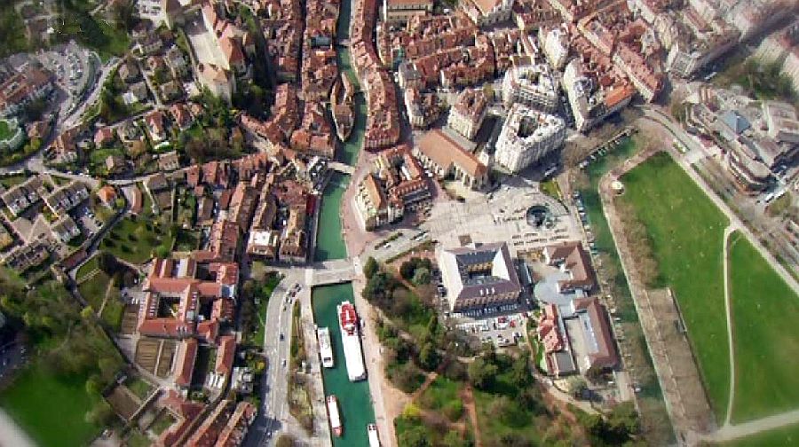 Annecy le Vieux et port