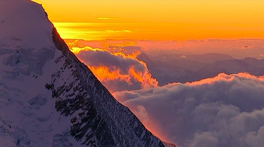 Coucher de soleil vu depuis l'Aiguille du Midi