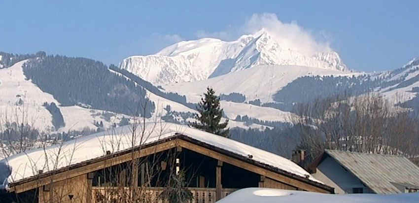Chalet traditionnel et panorama de Meg&egrave;ve