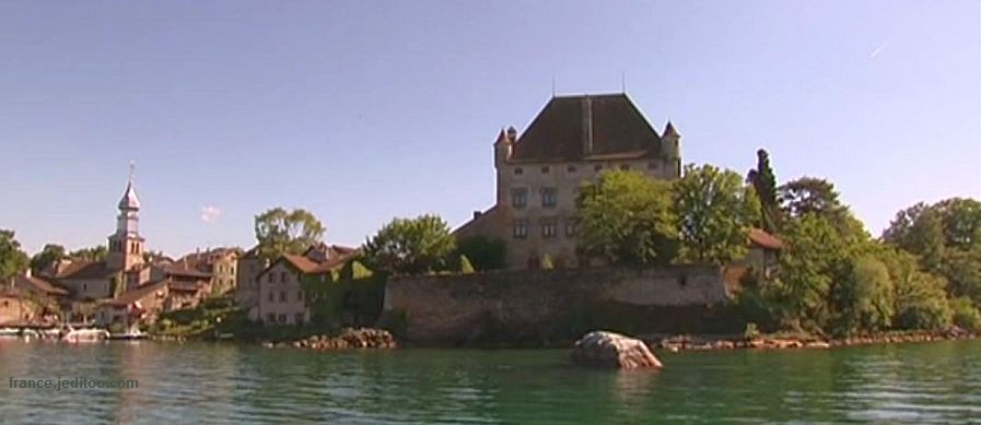 Yvoire et son ch&acirc;teau