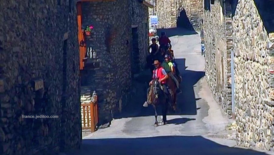 Rue de Besse-en-Oisans