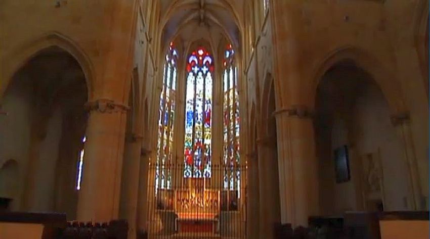 R&eacute;table Passion, abbatiale d'Ambierle