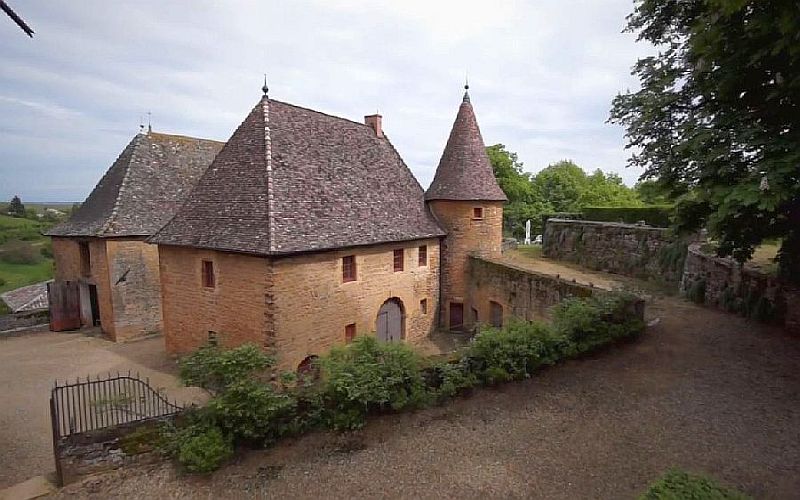 Ch&acirc;teau de Jarnioux