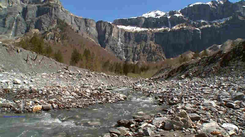 Le  cirque de Sixt Fer &agrave; Cheval